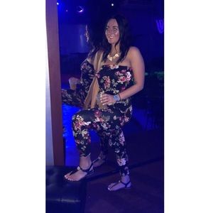 Floral strapless Jumpsuit
